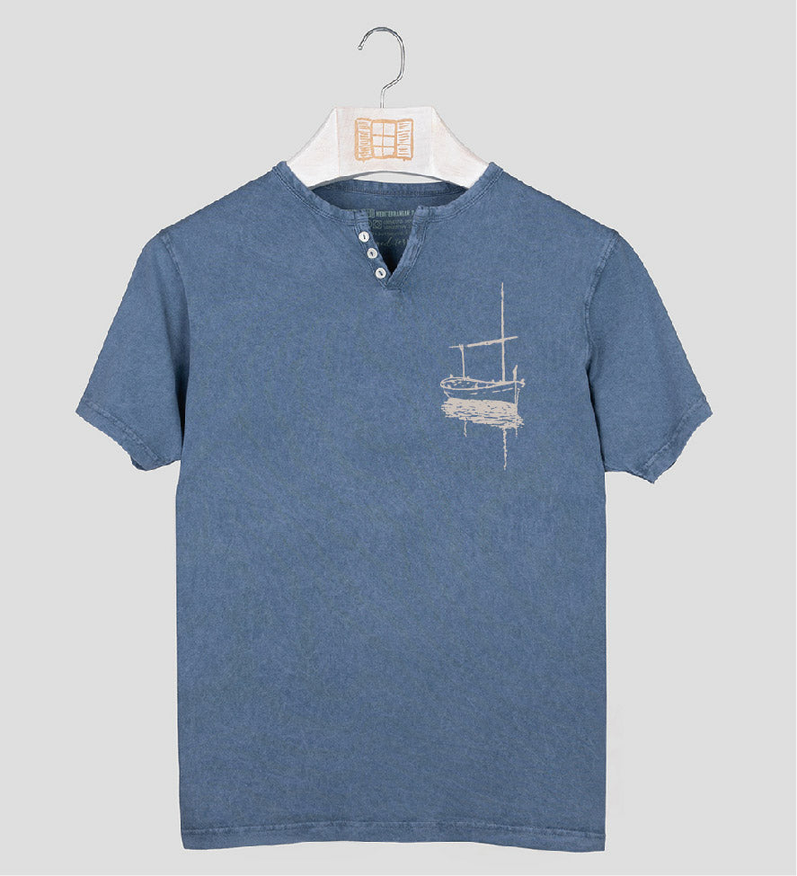 Camiseta cuello botones Besitos