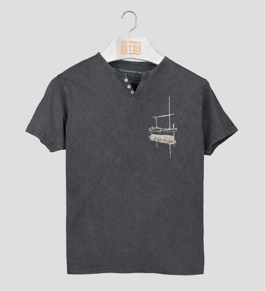 Camiseta cuello botones Besitos